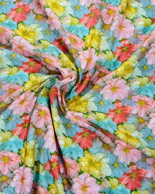 Premium Multicolor Floral Fabric – Trendy Arabic Style Fashion Textile